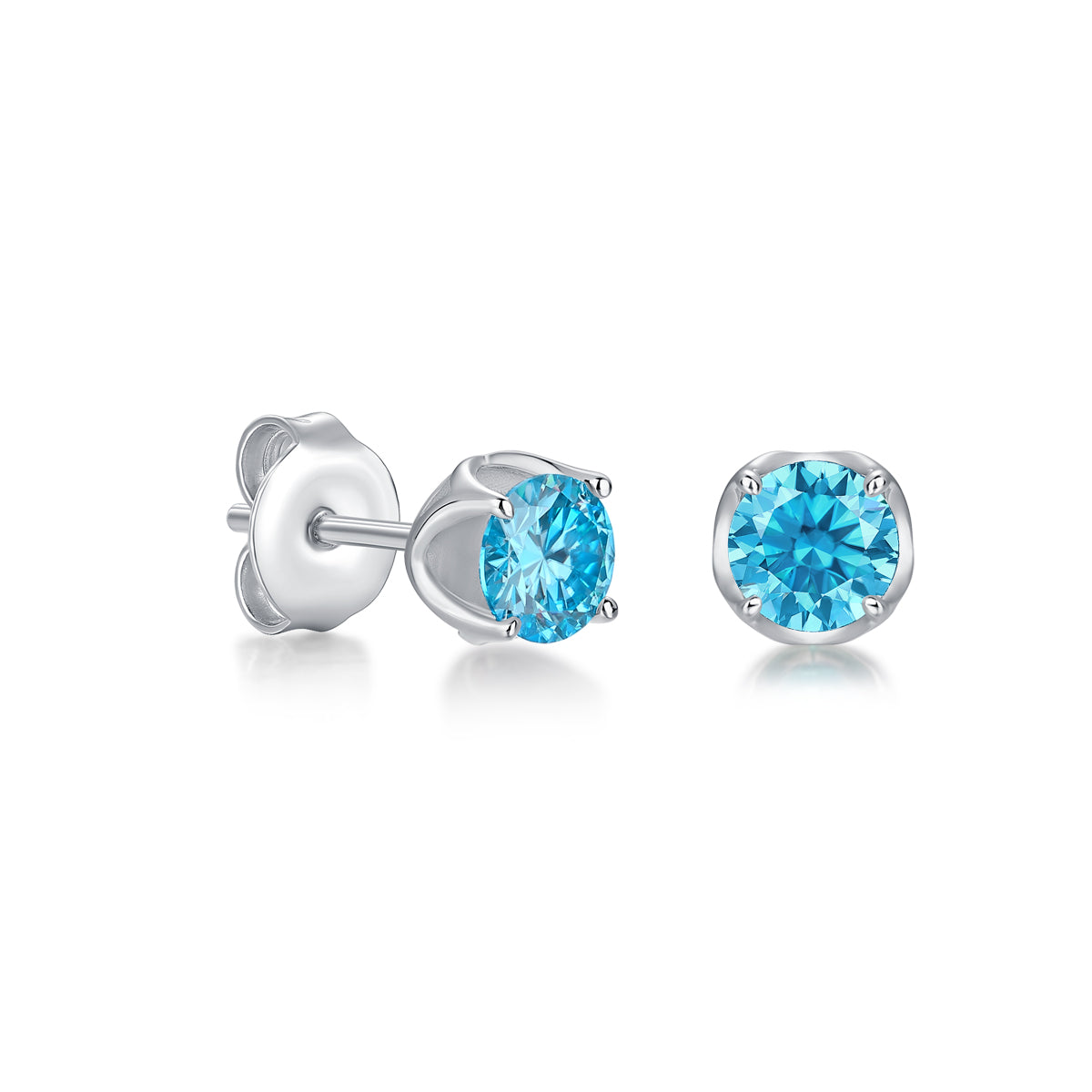 5mm Round Glacier Blue Moissanite Earrings