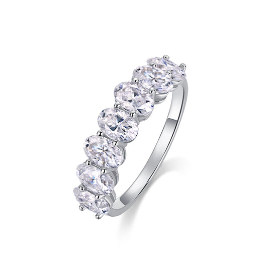 OVAL 3CT WHITE MOISSANITE BAND